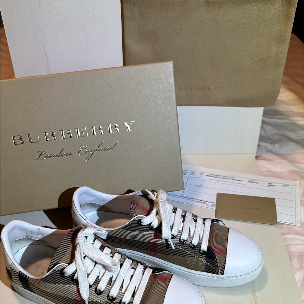 Burberry Westford Check sneakers size 37 - Picture 2 of 9